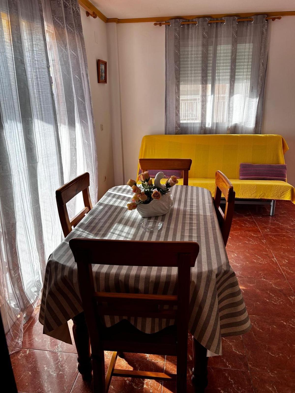 Apartamentos Inter Gandia Playa Экстерьер фото